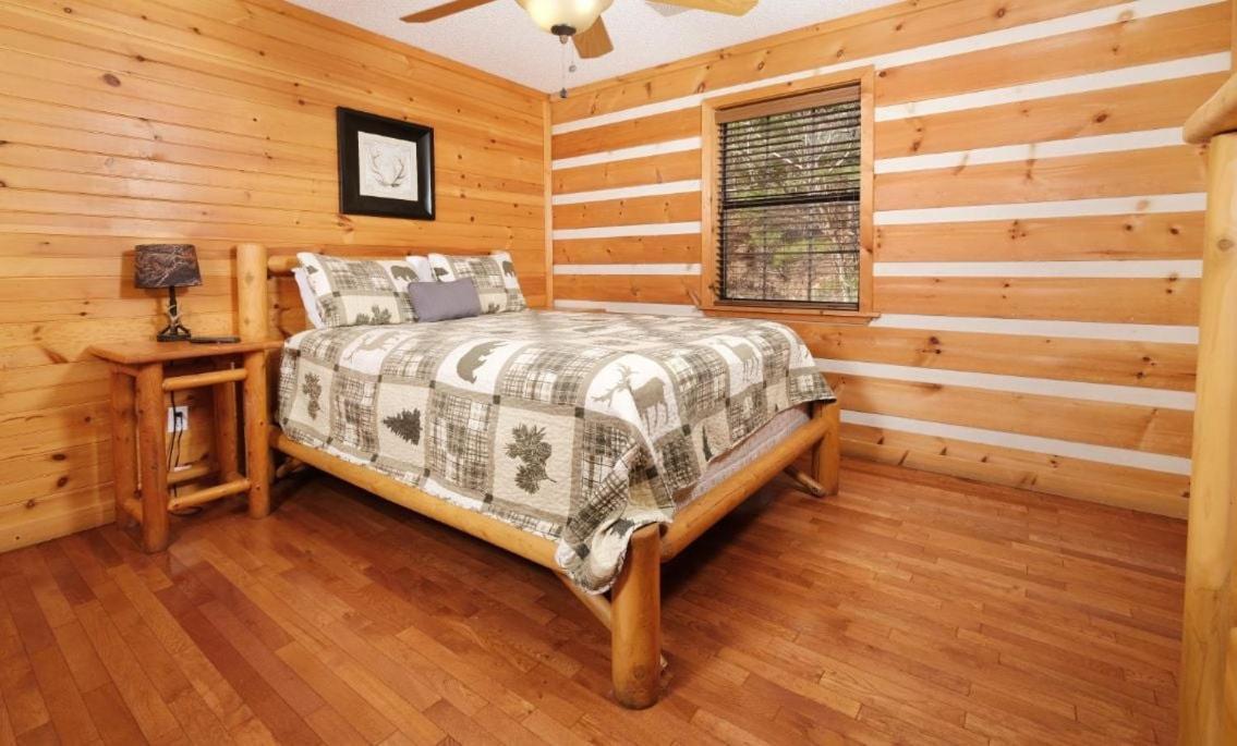 Smoky View With A Twist Villa Pigeon Forge Exterior foto