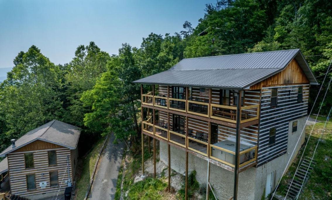 Smoky View With A Twist Villa Pigeon Forge Exterior foto